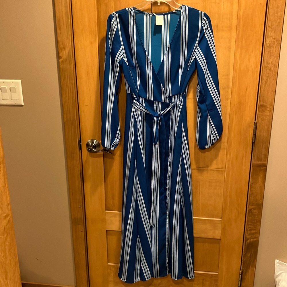 Japna Royal blue and white long sleeve pool cover up